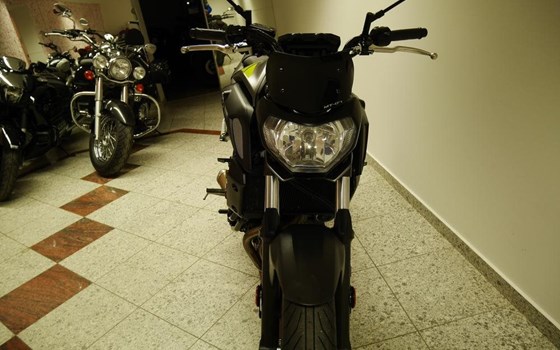 Gebrauchtmotorrad Yamaha MT-07 - Bild 3