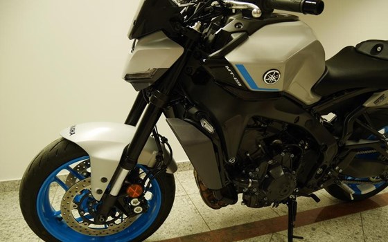 Gebrauchtmotorrad Yamaha MT-09 - Bild 5