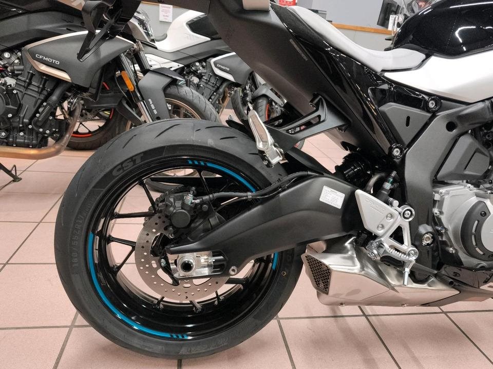 Angebot CFMOTO 675SR-R