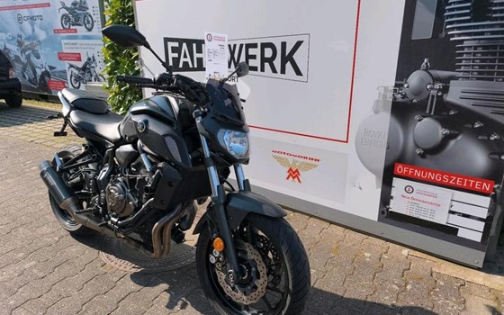 Gebrauchtmotorrad Yamaha MT-07 - Bild 3