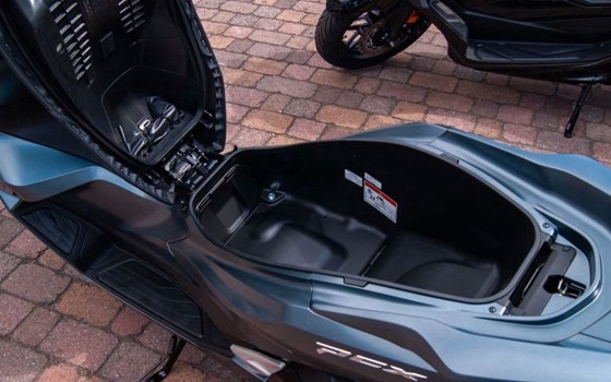 Gebrauchtmotorrad Honda PCX125 - Bild 3