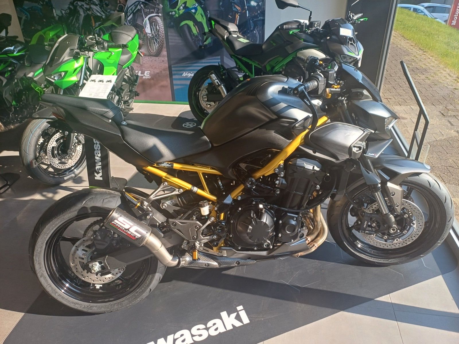 Kawasaki Z900