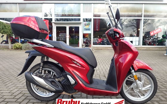 Gebrauchtmotorrad Honda SH125i - Bild 1