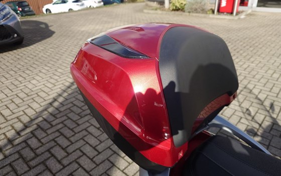 Gebrauchtmotorrad Honda SH125i - Bild 12