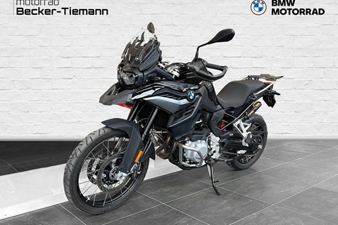 Reiseenduros beim AT41 Test