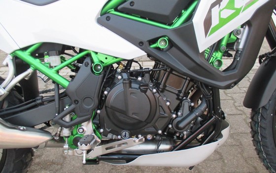 Neufahrzeug Kawasaki KLE500 SE - Bild 13