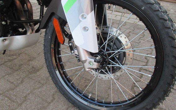 Neufahrzeug Kawasaki KLE500 SE - Bild 18