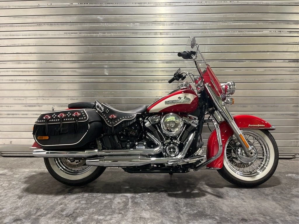 Harley-Davidson Hydra Glide Revival