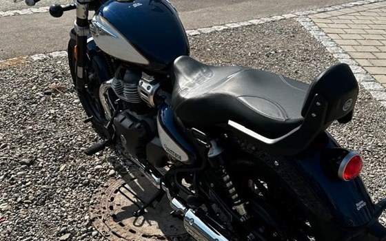 Neufahrzeug Royal Enfield Super Meteor 650 - Bild 2