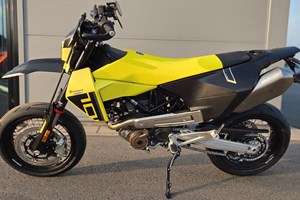 Angebot Husqvarna 701 Supermoto