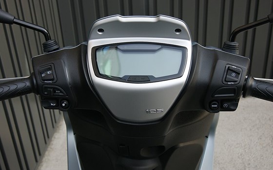 Neufahrzeug Piaggio Medley 125 - Bild 4