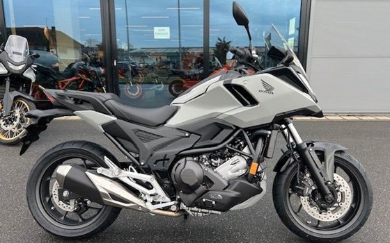 Gebrauchtmotorrad Honda NC750X DCT - Bild 1