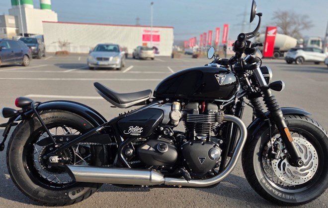 Triumph Bonneville Bobber