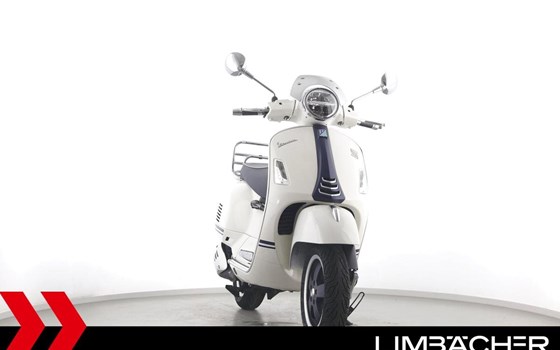 Gebrauchtmotorrad Vespa GTS 300 - Bild 11