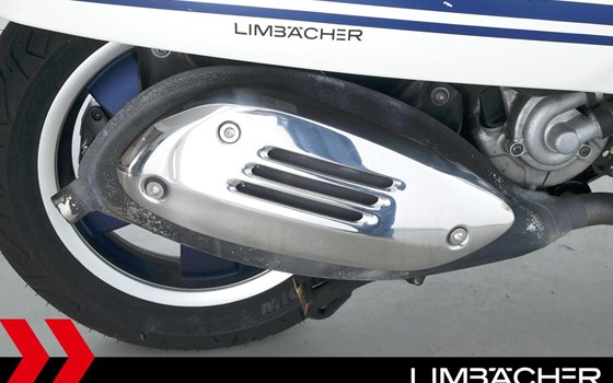 Gebrauchtmotorrad Vespa GTS 300 - Bild 15