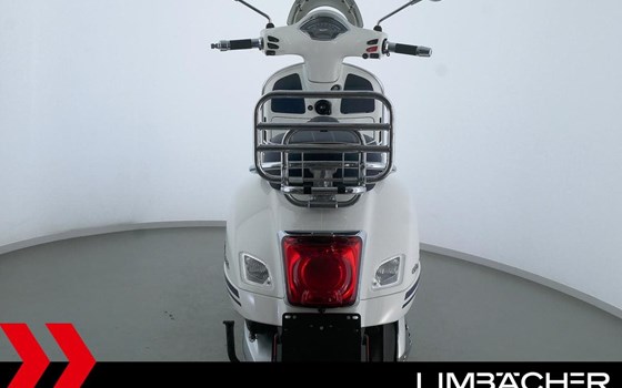 Gebrauchtmotorrad Vespa GTS 300 - Bild 16