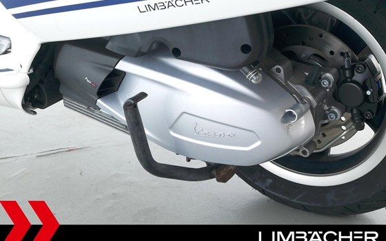 Gebrauchtmotorrad Vespa GTS 300 - Bild 18