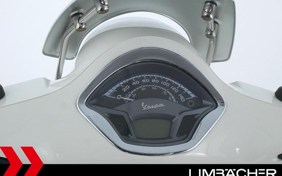 Gebrauchtmotorrad Vespa GTS 300 - Bild 23