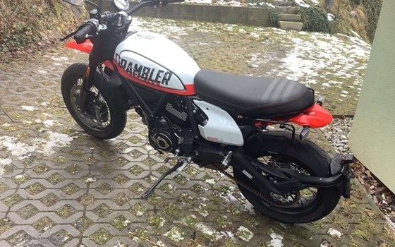 Gebrauchtmotorrad Ducati Scrambler Urban Motard - Bild 2
