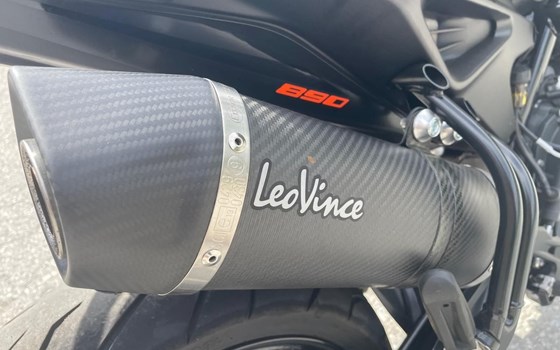 Gebrauchtmotorrad KTM 890 Duke - Bild 4