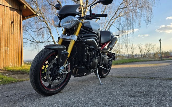 Gebrauchtmotorrad Triumph Speed Triple 1050 - Bild 4