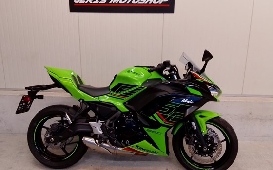 Gebrauchtmotorrad Kawasaki Ninja 650 KRT - Bild 1