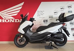 Neumotorrad Honda Forza 125
