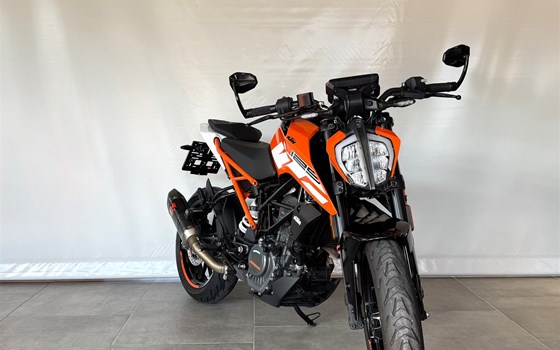 Gebrauchtmotorrad KTM 125 Duke - Bild 5