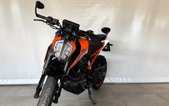 Gebrauchtmotorrad KTM 125 Duke - Bild 3