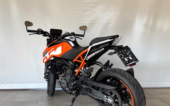 Gebrauchtmotorrad KTM 125 Duke - Bild 4