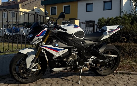 Gebrauchtmotorrad BMW S 1000 R - Bild 1