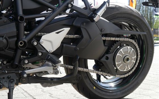 Neufahrzeug Kawasaki Ninja H2 SX - Bild 15