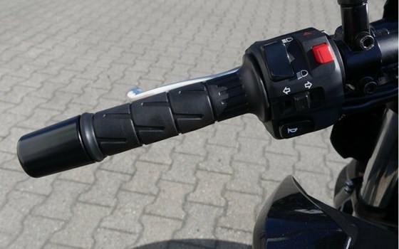 Neufahrzeug Kawasaki Z 500 SE - Bild 16