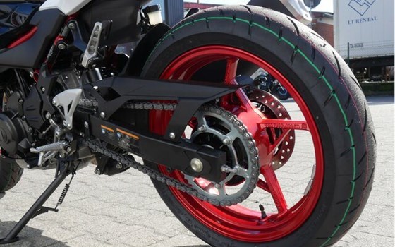 Neufahrzeug Kawasaki Z 500 SE - Bild 13