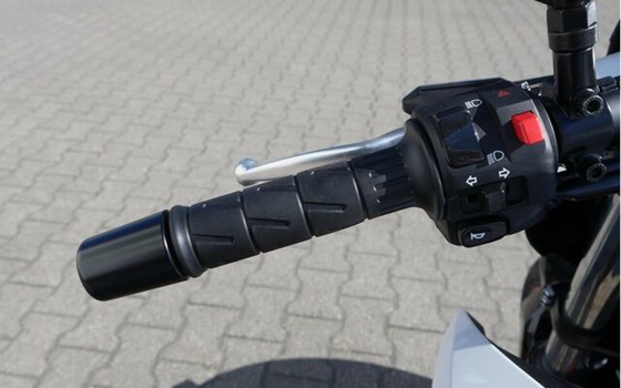 Neufahrzeug Kawasaki Z 500 SE - Bild 15