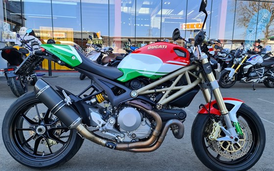 Gebrauchtmotorrad Ducati Monster 1100 Evo - Bild 1