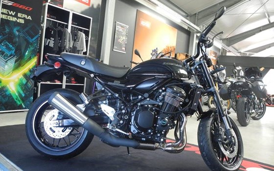 Neufahrzeug Kawasaki Z900 RS - Bild 4
