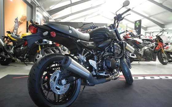 Neufahrzeug Kawasaki Z900 RS - Bild 5