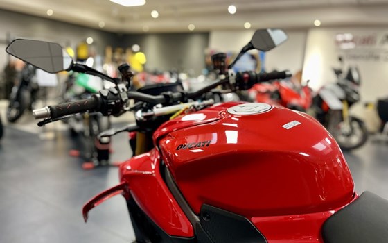 Gebrauchtmotorrad Ducati Streetfighter V4 S - Bild 7