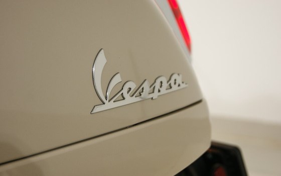 Neufahrzeug Vespa GTS 310 - Bild 12