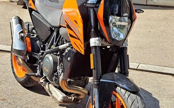 Gebrauchtmotorrad KTM 690 Duke - Bild 3