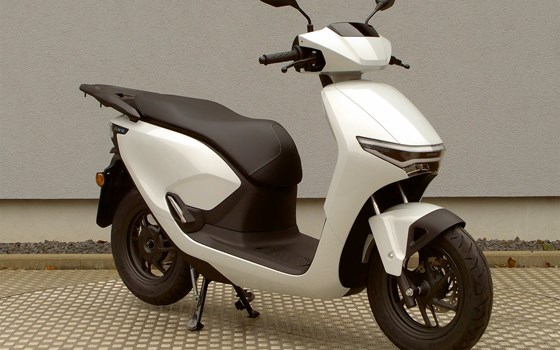 Gebrauchtmotorrad Honda CUV e: - Bild 2