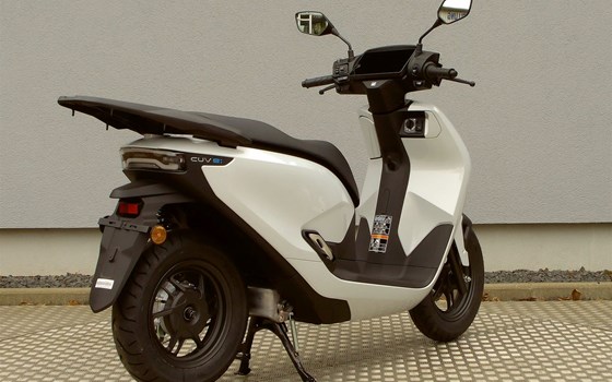 Gebrauchtmotorrad Honda CUV e: - Bild 8