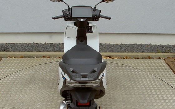 Gebrauchtmotorrad Honda CUV e: - Bild 9