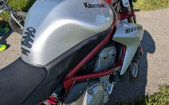 Gebrauchtmotorrad Kawasaki ER-6n - Bild 6