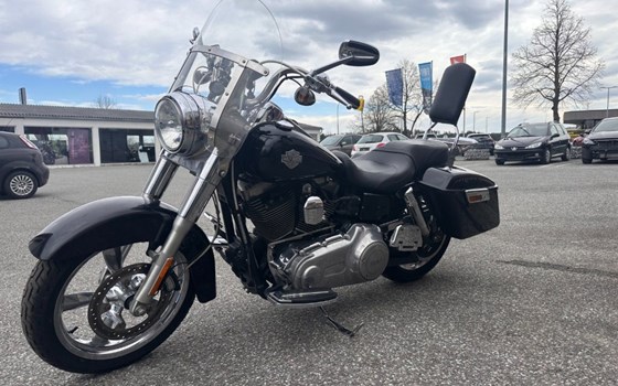 Gebrauchtmotorrad Harley-Davidson Dyna Switchback  FLD - Bild 2