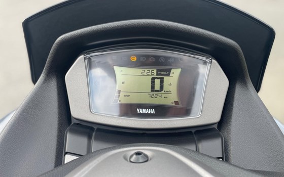 Gebrauchtmotorrad Yamaha NMAX 155 - Bild 7