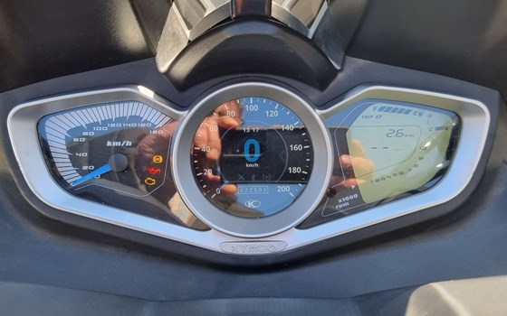 Gebrauchtmotorrad Kymco Xciting S 400i ABS - Bild 2