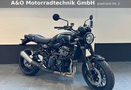 Neumotorrad Kawasaki Z900 RS Black Ball Edition
