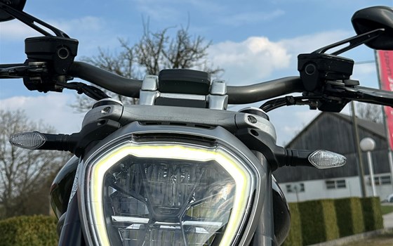 Gebrauchtmotorrad Ducati XDiavel S - Bild 4